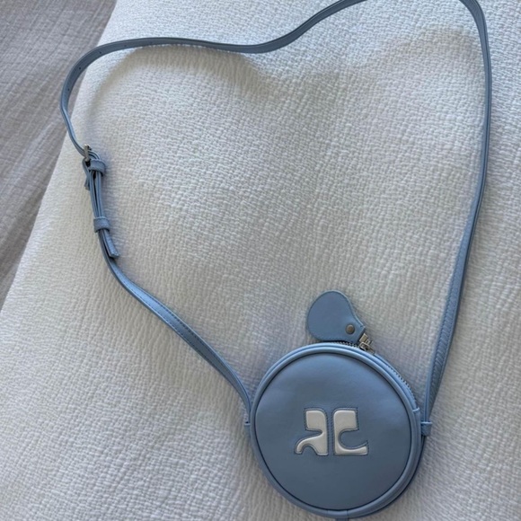 Courreges Reedition Circle Leather Bag - Picture 2 of 4